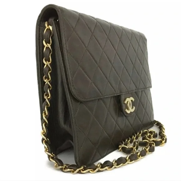 Chanel Brown 22 Signature CC Push lock Quilted Lambskin Chain Purse - Picture 3 of 17